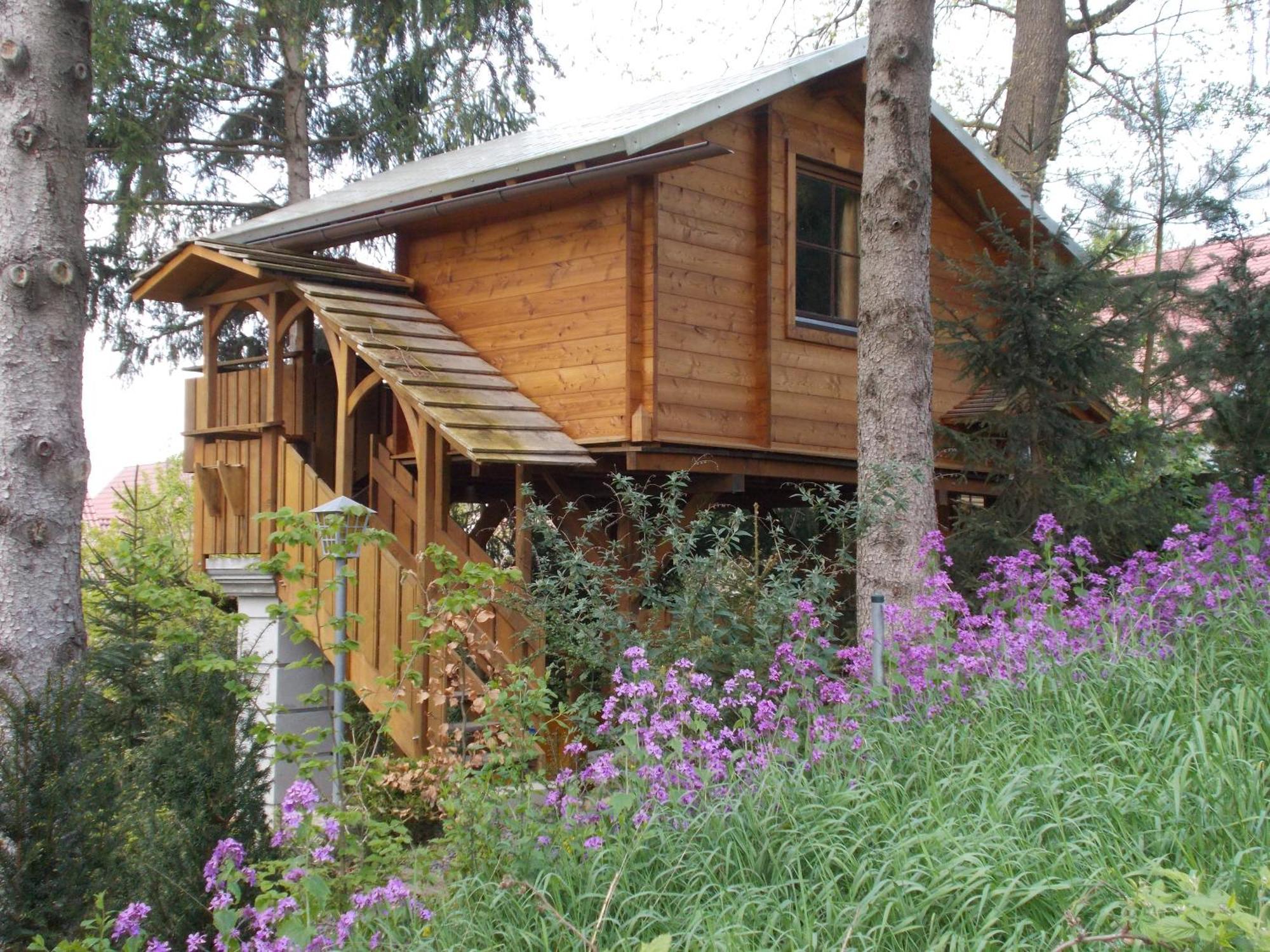 Baumhaus Wolfshoehle Fischach Exterior foto